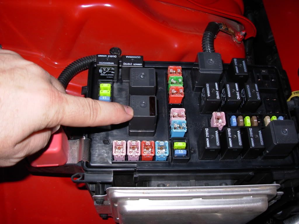 2006 Dodge Charger Cooling Fan Relay Location